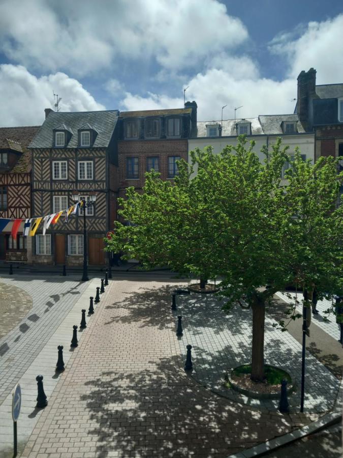 Le Leon Lägenhet Honfleur Exteriör bild